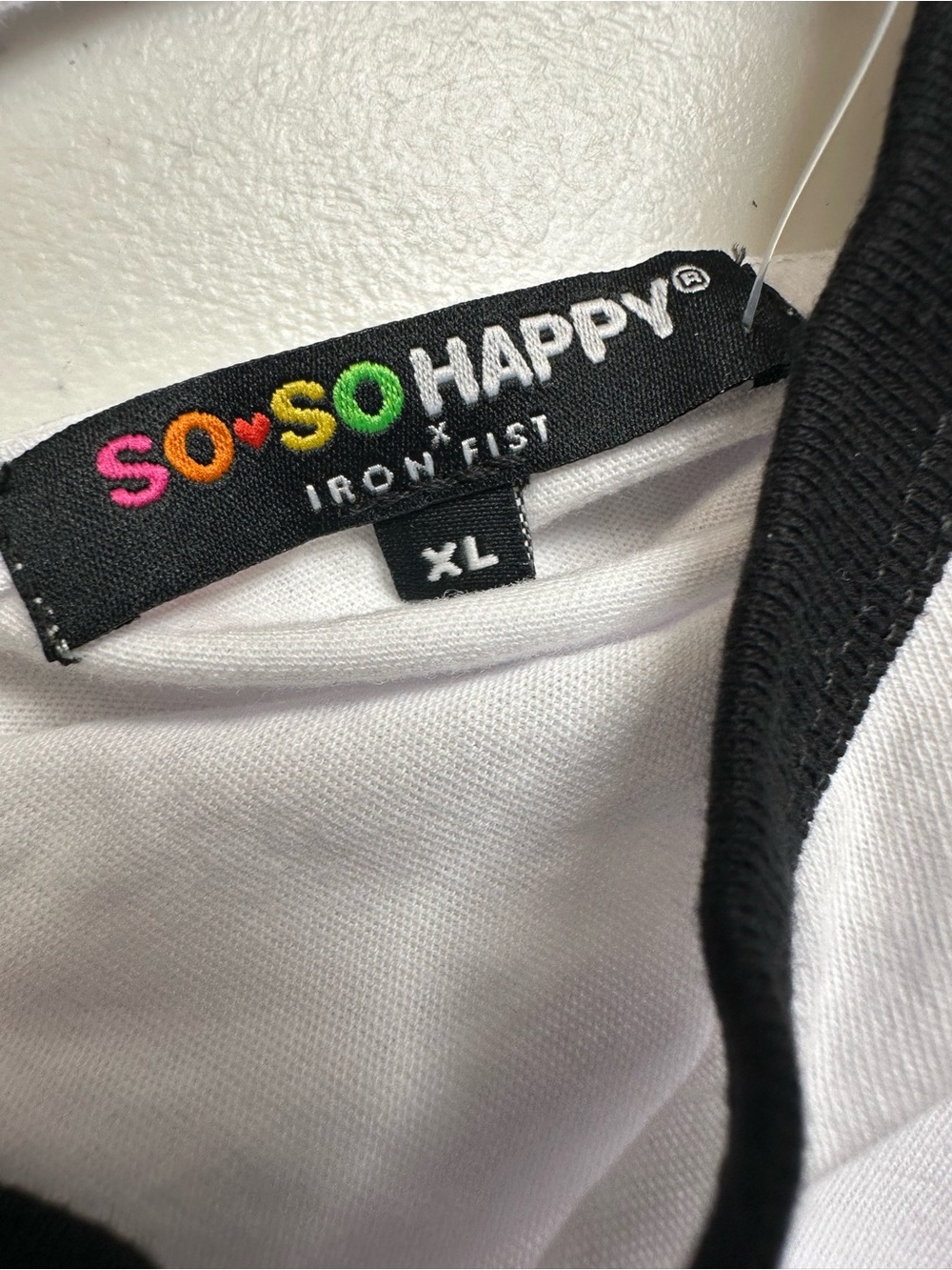 NWT SoSoHappy x Iron Fist White Raglan Graphic Tee My Yin Your Yang - Size XL - Picture 4 of 11